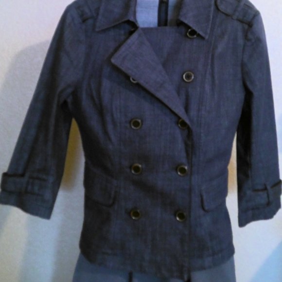 White House Black Market Blue Jean Jacket 6 Double Breasted Pockets 3/4 Sleeve - Picture 2 of 12